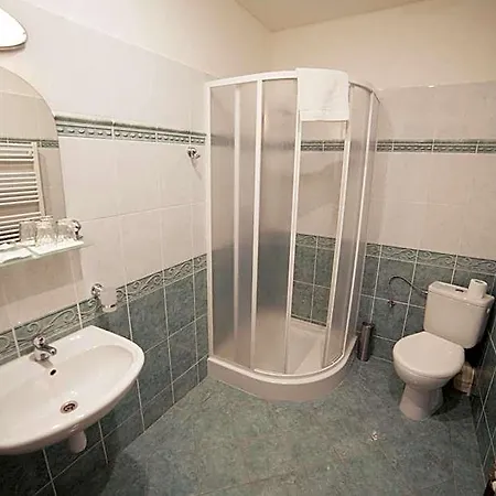 Hotel Bristol - Historic Elegance 3*